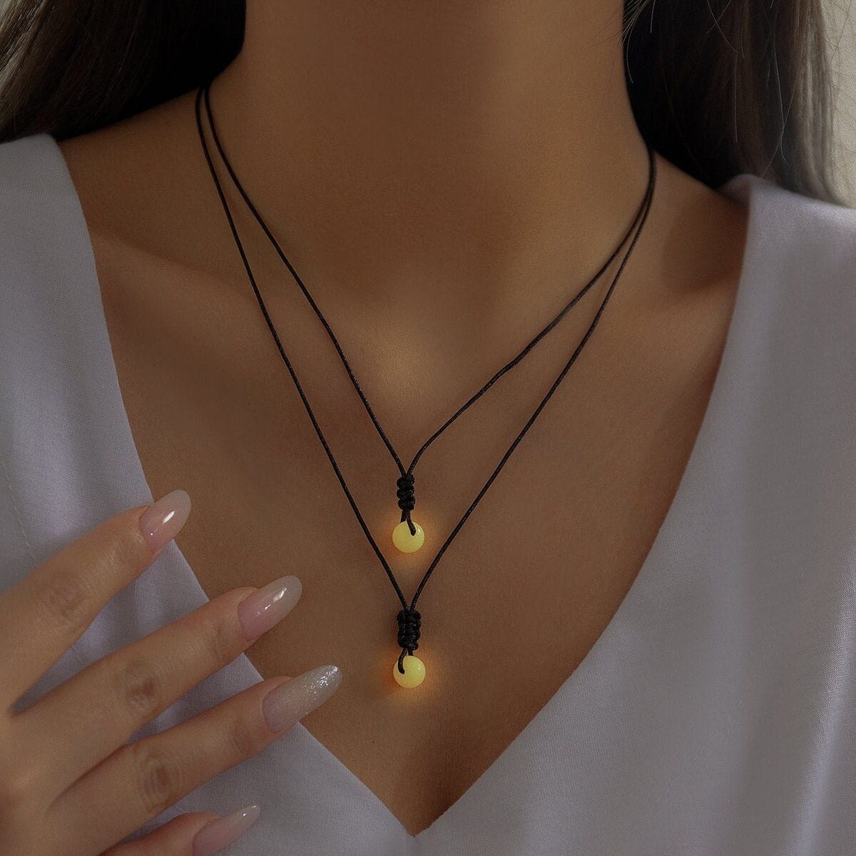 Dainty 2 Pieces Luminous Glow In The Dark Ball Charm Choker Necklace Set