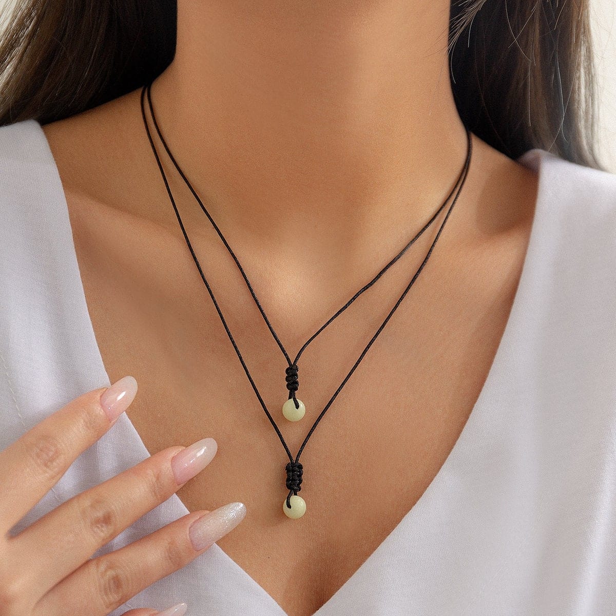 Dainty 2 Pieces Luminous Glow In The Dark Ball Charm Choker Necklace Set