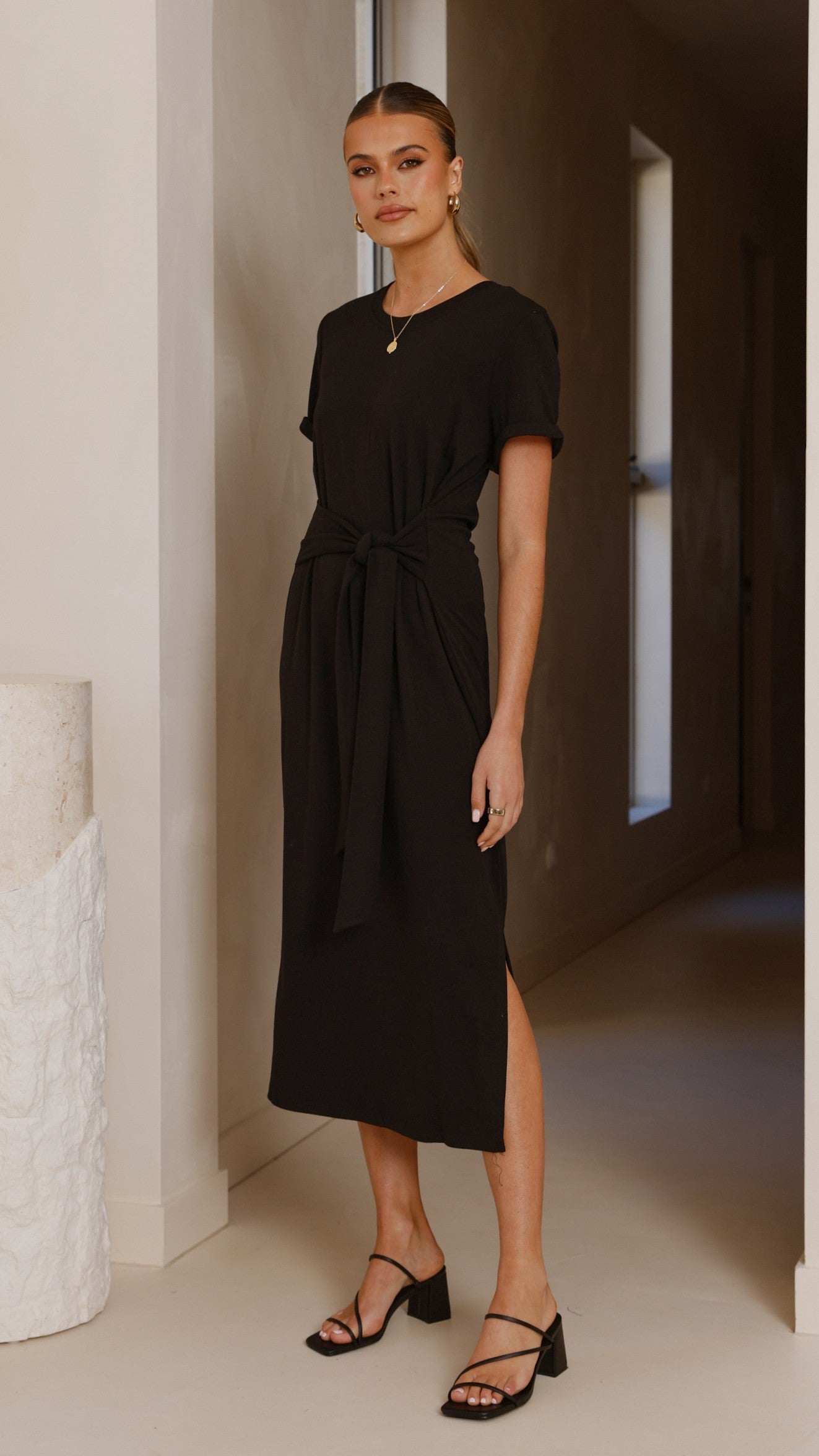 Valier Midi Dress - Black