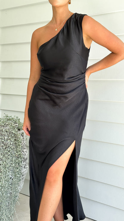 Victoria Maxi Dress - Black