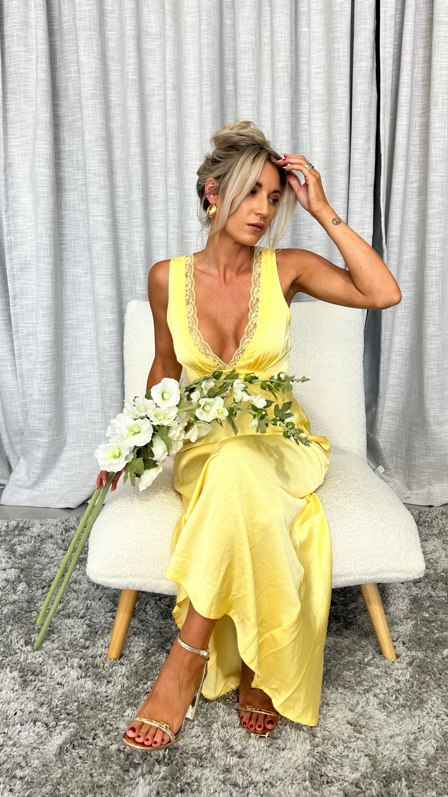 Basiano Maxi Dress - Yellow / Lace