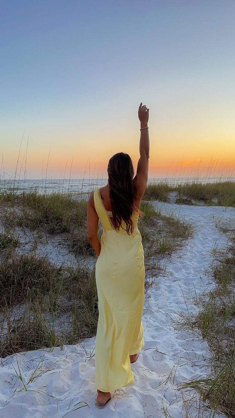 Basiano Maxi Dress - Yellow / Lace